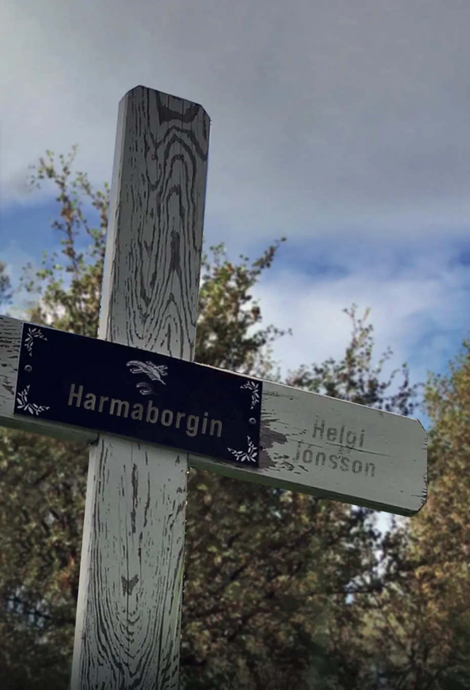 Bókakápa: Harmaborgin Ljóð úr kirkjugarði