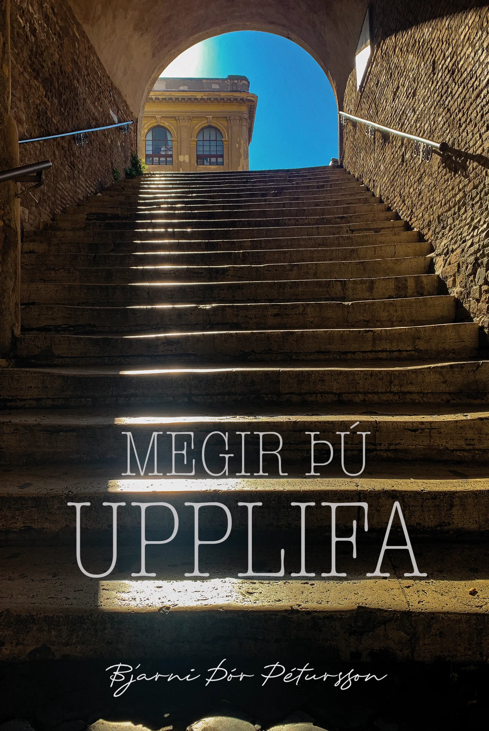 Forsíða kápu bókarinnar