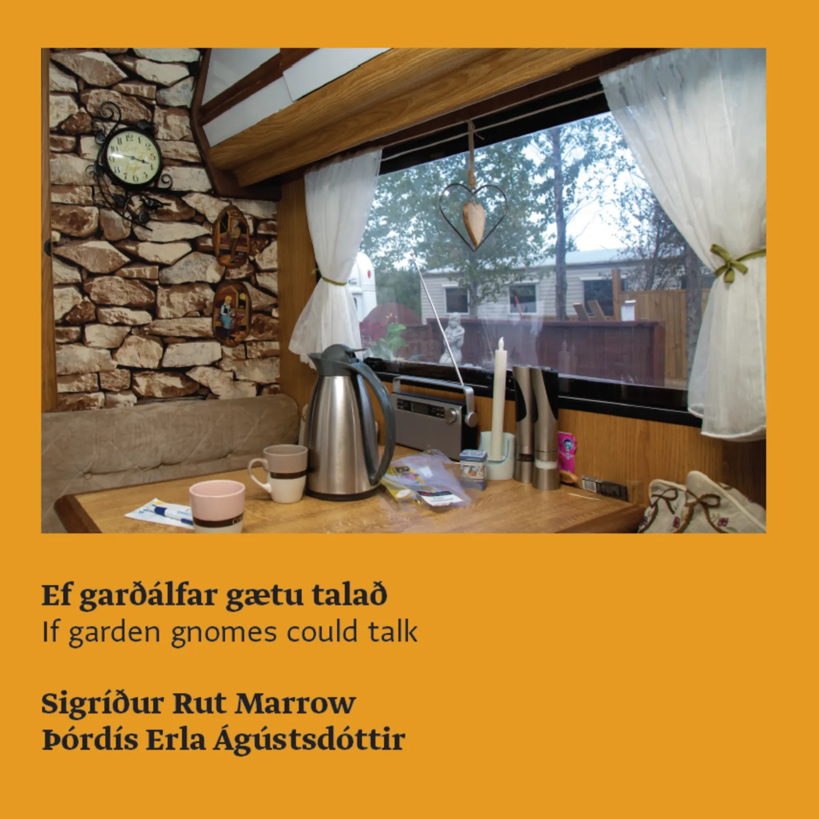 Forsíða kápu bókarinnar